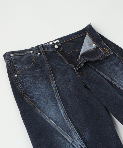 NVRFRGT(ネヴァーフォーゲット)の「NVRFRGT / ネヴァーフォーゲット 3D TWISTED JORTS/DARK FADED INDI(デニムパンツ・メンズ・ダークブルー・3/2)」の4枚目の写真