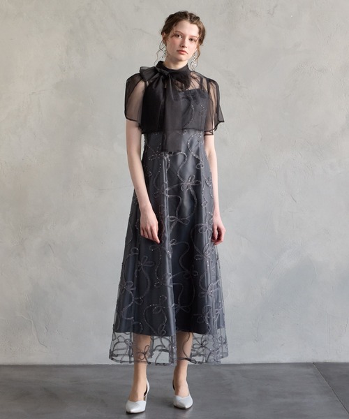 AIMER(エメ)の「ビッグリボンブラウス×リボン刺繍チュールキャミソールワンピース 2点セットパーティードレス 結婚式 お呼ばれ ドレス 20代 30代(ドレス・レディース・ブラウン/ピンクベージュ/チャコールグレー・MEDIUM/SMALL)」の15枚目の写真