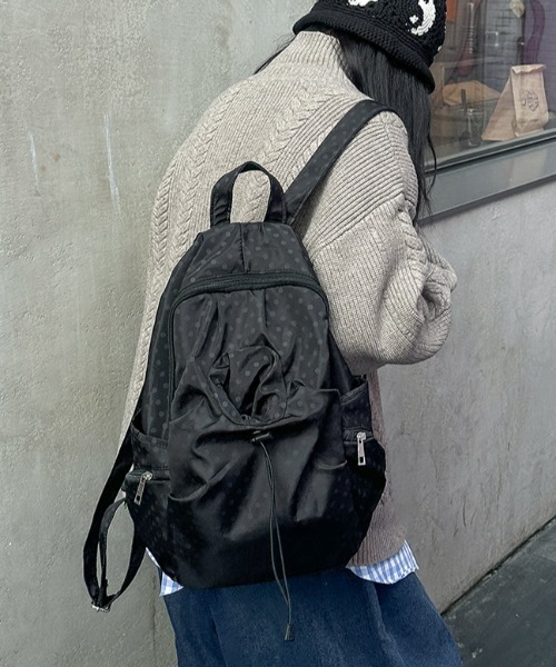 Vipoa(ヴィポア)の「Dot string nylon backpack(バックパック/リュック・レディース・グレー/ブラック・FREE)」の13枚目の写真
