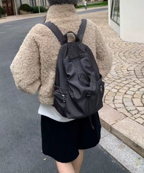 Vipoa(ヴィポア)の「Dot string nylon backpack(バックパック/リュック・レディース・グレー/ブラック・FREE)」の12枚目の写真