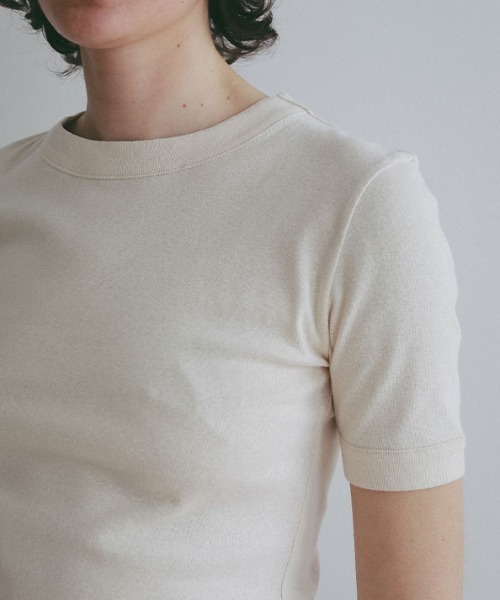 ETRE TOKYO(エトレトウキョウ)の「フライスコンパクトTee(Tシャツ/カットソー・レディース・ホワイト/アイボリー/ブラック・FREE)」の13枚目の写真