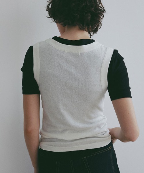 ETRE TOKYO(エトレトウキョウ)の「フライスコンパクトTee(Tシャツ/カットソー・レディース・ホワイト/アイボリー/ブラック・FREE)」の11枚目の写真