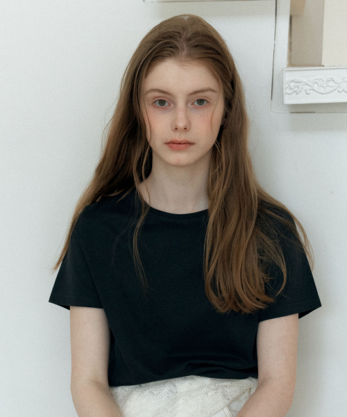 YUPPE（ヨッペ）の「ベーシックテンセルTシャツ_チャコール（Tシャツ/カットソー・レディース・その他・SMALL/MEDIUM）」の4枚目の写真