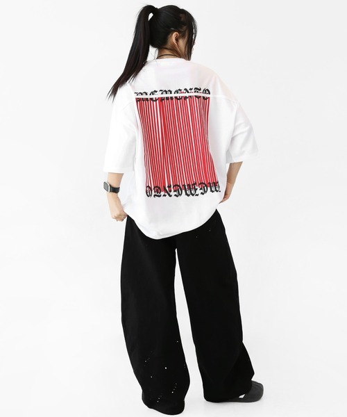 minsobi（ミンソビ）の「ミニマルフロント×バックグラフィック オーバーサイズTシャツ ユニセックス（Tシャツ/カットソー・メンズ・ホワイト/ブラック・FREE）」の21枚目の写真