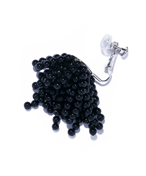 IRIS47（イリスフォーセブン）の「【IRIS 47】gordian earring onyx/ゴーディアン イヤリング オニキス BO273（イヤリング・レディース・ブラック・FREE）」の4枚目の写真
