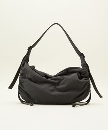 LE VERNIS(ル・ベルニ) Stomach bag S