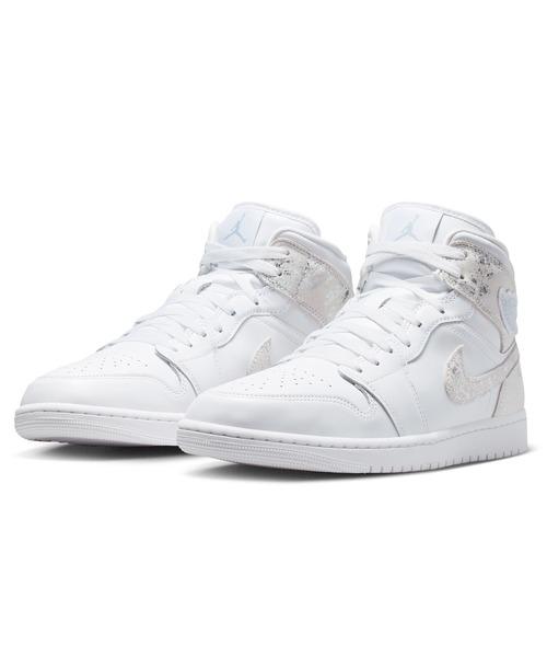 NIKE(ナイキ)の「JORDAN BRAND AIR JORADN 1 MID SE IR2271-100(スニーカー・メンズ・シルバー・27.5cm/27cm/26.5cm/28cm/28.5cm)」の6枚目の写真