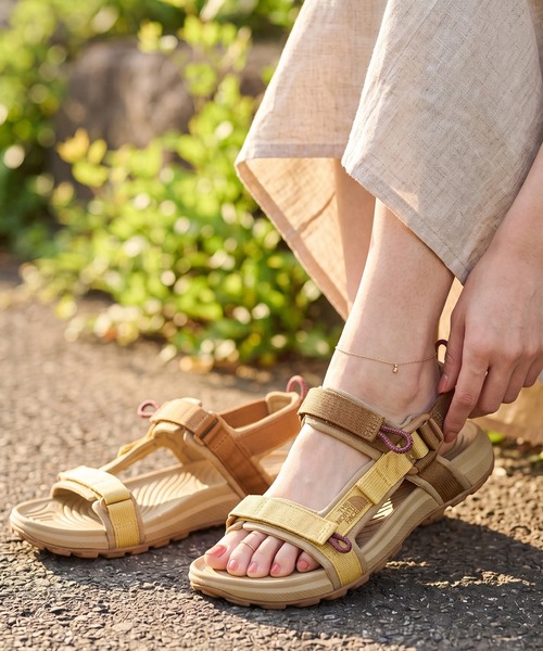 THE NORTH FACE(ザノースフェイス)の「【THE NORTH FACE/ザノースフェイス】W EXPLORE CAMP SANDAL / W エクスプローラー キャンプ サンダル(サンダル・レディース・ブラック/ブラウン/ライム・23.0cm/24.0cm/25.0cm/24.5cm)」の2枚目の写真