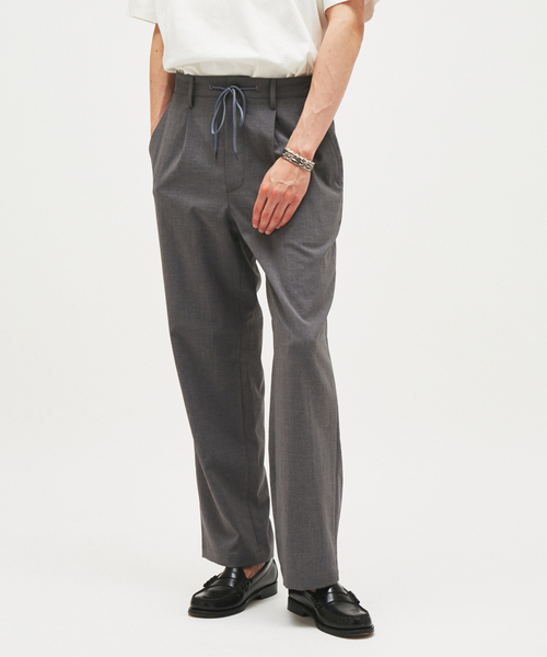 JOURNAL STANDARD（ジャーナルスタンダード）の「EVALET / エバレット ST イージースラックス（スラックス・メンズ・ブラック系その他/ライトグレー/ベージュ・SMALL/MEDIUM/LARGE）」の2枚目の写真