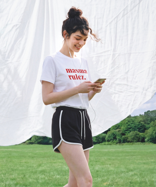 MASMARULEZ APPAREL(マスマルールズ アパレル)の「MSMRZ Cool Cotton T-shirt_White_4 Colors(Tシャツ/カットソー・レディース・ブラック/ピンク/レッド/ミント・SMALL/MEDIUM/LARGE)」の5枚目の写真