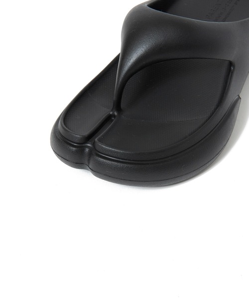 PAES（ペイズ）の「New Flipflop Basic MENS（サンダル・メンズ・ブラック/ライトベージュ/レッド・26/28/27/25）」の10枚目の写真