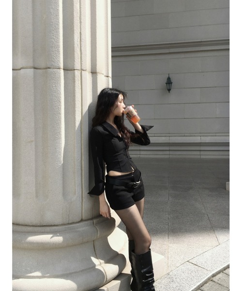 CladdA(クラタ)の「minimal shorts, black(その他パンツ・レディース・ブラック・FREE)」の2枚目の写真