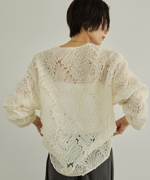 SALON adam et rope'(サロン アダム エ ロペ)の「Cut off embroidery ブラウス(シャツ/ブラウス・レディース・キナリ/ブラック・FREE)」の8枚目の写真