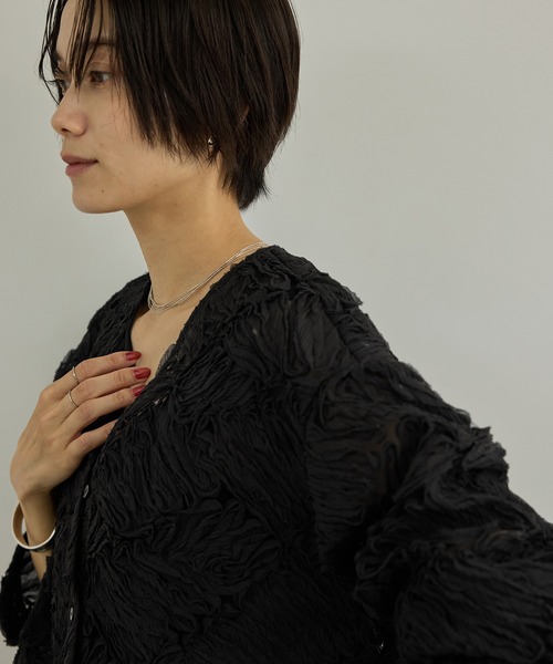SALON adam et rope'(サロン アダム エ ロペ)の「Cut off embroidery ブラウス(シャツ/ブラウス・レディース・キナリ/ブラック・FREE)」の10枚目の写真