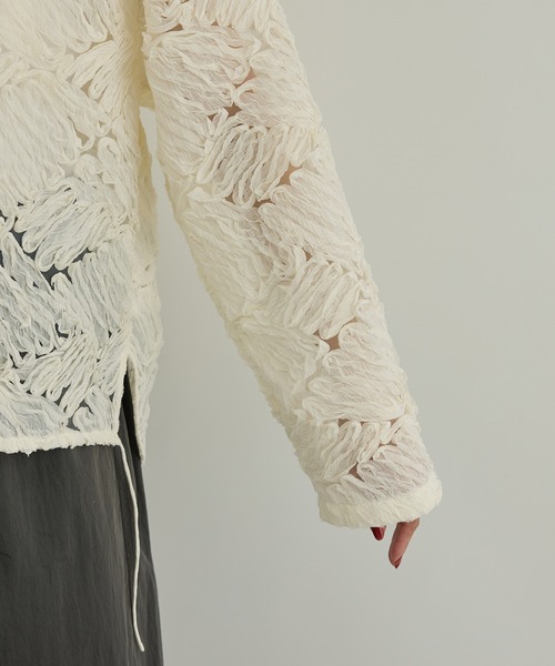 SALON adam et rope'(サロン アダム エ ロペ)の「Cut off embroidery ブラウス(シャツ/ブラウス・レディース・キナリ/ブラック・FREE)」の17枚目の写真