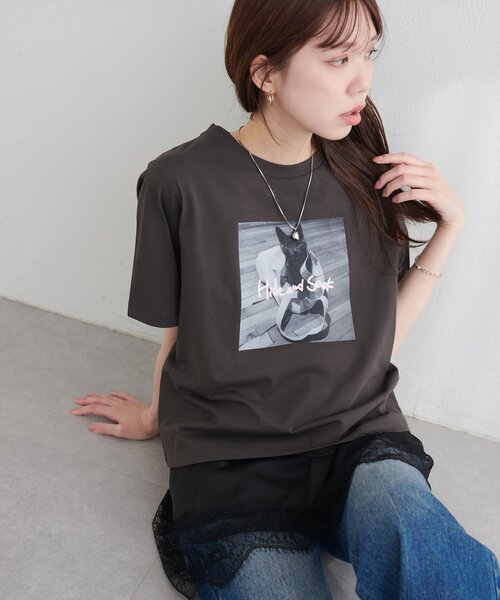 natural couture(ナチュラルクチュール)の「アソートCATフォトT(Tシャツ/カットソー・レディース・オフホワイト/スミクロ/その他1・FREE)」の11枚目の写真