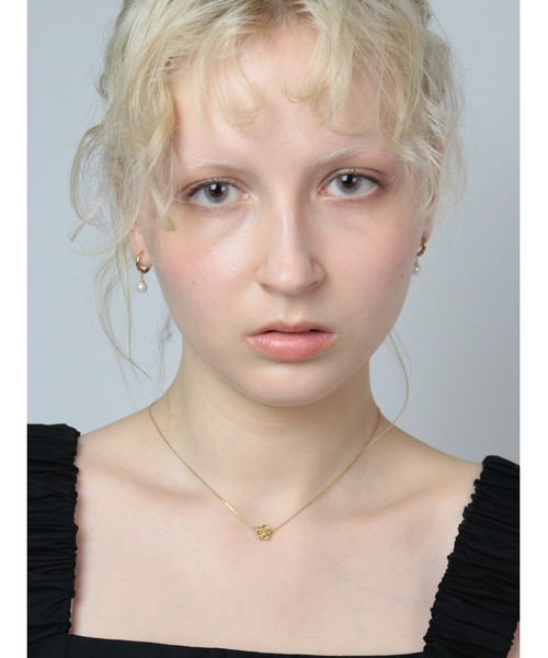 Bilan(ビラン)の「【BILAN】( 金属アレルギー軽減 サージカルステンレス ) Pearl Drop Pierce / パールドロップピアス(ピアス(両耳用)・レディース・ゴールド・FREE)」の3枚目の写真