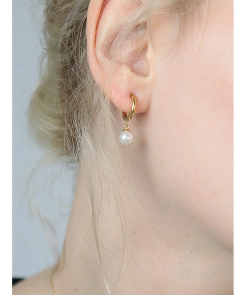 Bilan(ビラン)の「【BILAN】( 金属アレルギー軽減 サージカルステンレス ) Pearl Drop Pierce / パールドロップピアス(ピアス(両耳用)・レディース・ゴールド・FREE)」の4枚目の写真