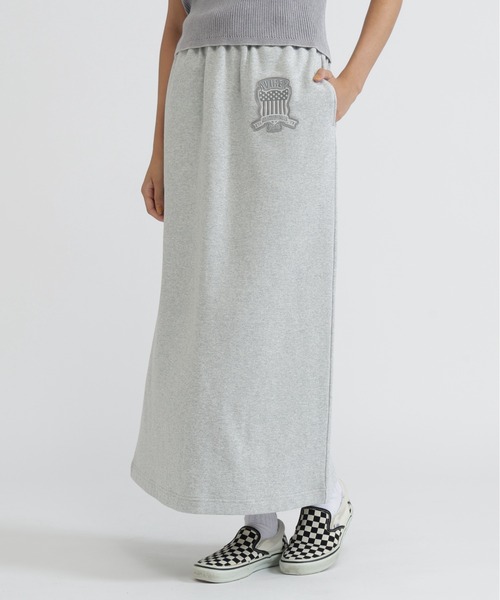 AVIREX(アヴィレックス)の「SIGNATURE VARSITY LOGO SWEAT SKIRT(スカート・レディース・オフホワイト/グレー/ブラック・M/S)」の1枚目の写真