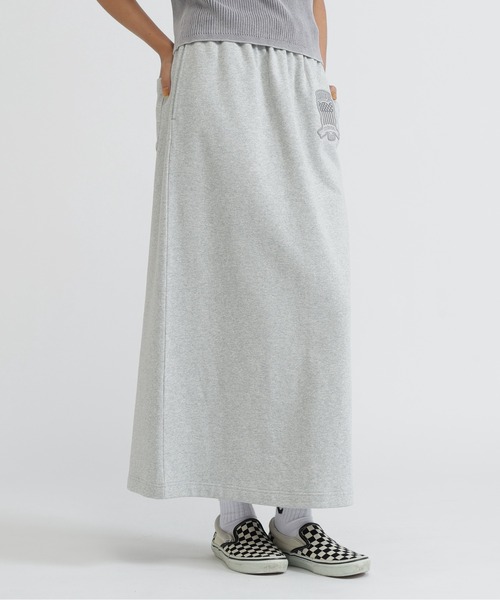 AVIREX(アヴィレックス)の「SIGNATURE VARSITY LOGO SWEAT SKIRT(スカート・レディース・オフホワイト/グレー/ブラック・M/S)」の10枚目の写真