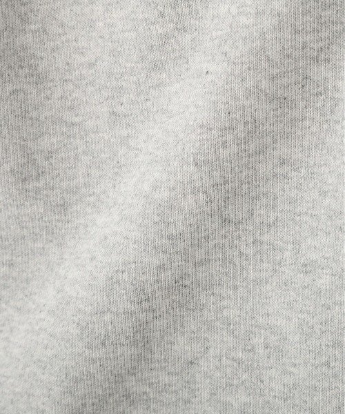 AVIREX(アヴィレックス)の「SIGNATURE VARSITY LOGO SWEAT SKIRT(スカート・レディース・オフホワイト/グレー/ブラック・M/S)」の13枚目の写真