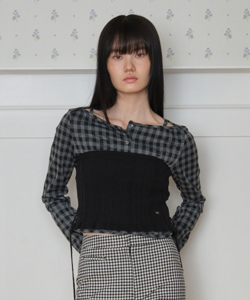 TTUDEMENT(トュードメント)の「KNIT BUSTIER TOP_BLACK(Tシャツ/カットソー・レディース・その他・FREE)」の1枚目の写真