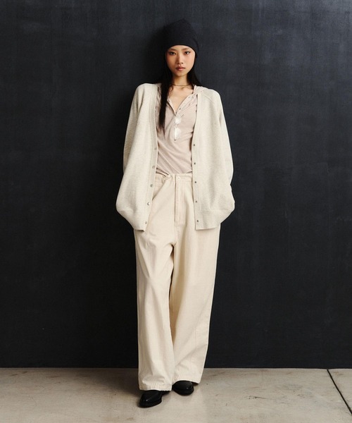 ROSE BUD(ローズバッド)の「HOODED HENLEY RIB TOP(Tシャツ/カットソー・レディース・クリーム/パープル・ONE SIZE)」の18枚目の写真