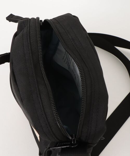 KELTY（ケルティ）の「【別注】ケルティ KELTY VERTICAL SHOULDER SP 限定コラボ（ショルダーバッグ・メンズ・その他・ONE SIZE）」の3枚目の写真