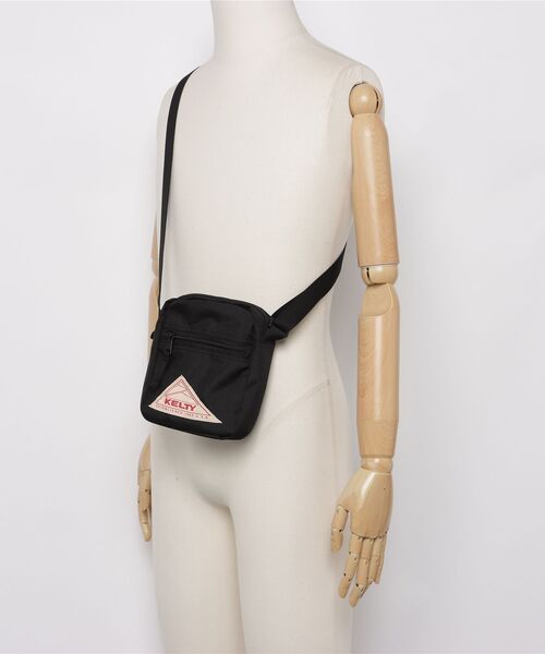 KELTY（ケルティ）の「【別注】ケルティ KELTY VERTICAL SHOULDER SP 限定コラボ（ショルダーバッグ・メンズ・その他・ONE SIZE）」の2枚目の写真