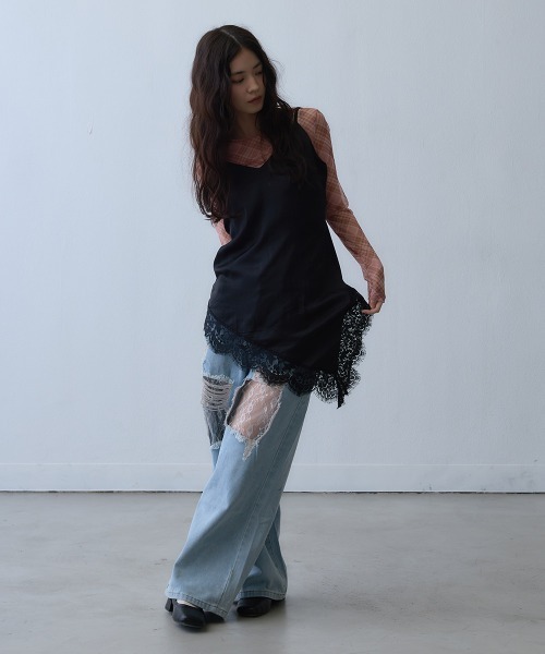 Clum(クルム)の「asymmetric lace camisole / アシンメトリーレースキャミソール(チュニック・レディース・ブラック・MEDIUM/LARGE/SMALL)」の13枚目の写真