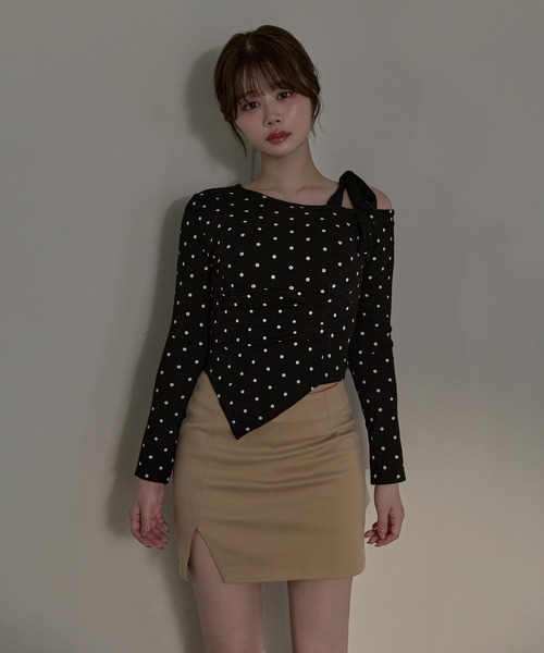 M DOLLY(エムドリー)の「Dot sylvie ribbon tops / ドットシルヴィリボントップス(Tシャツ/カットソー・レディース・ブラック/グレー/ホワイト・FREE)」の2枚目の写真