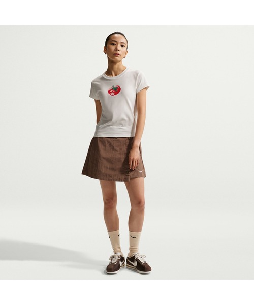 NIKE（ナイキ）の「NIKE/ナイキ WSNSWCHLLKNTMODCRPTMATO（Tシャツ/カットソー・レディース・ホワイト/ピンク・M/L/XL）」の4枚目の写真