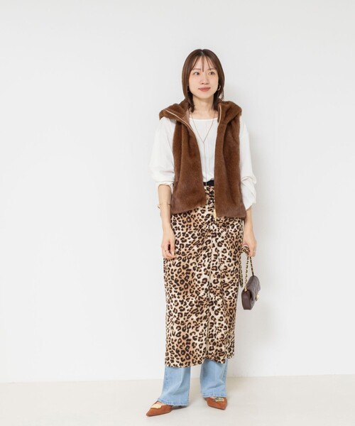 Rie Miller（リエミラー）の「ウォッシャブルフード付きファーベスト（ベスト・レディース・ブラウン・38）」の2枚目の写真