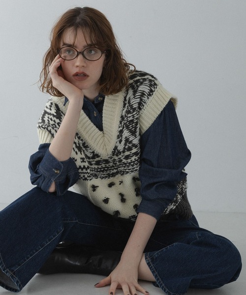 URBAN RESEARCH Sonny Label（アーバンリサーチサニーレーベル）の「柄編みニットベスト（ベスト・レディース・ブラウン系その他/グレー系その他/ホワイト系その他・FREE）」の4枚目の写真