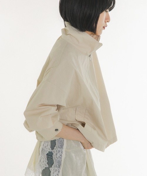 KBF(ケイビーエフ)の「『別注』Lee Izumida×KBF ブルゾン(ブルゾン・レディース・ネイビー/ライトベージュ/オフホワイト・ONE)」の16枚目の写真
