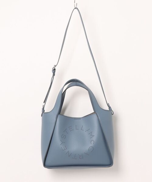 STELLA McCARTNEY(ステラマッカートニー)の「Logo Crossbody Tote Bag / ロゴ クロスボディ トートバッグ(トートバッグ・レディース・ブルーグレー・ONE SIZE)」の1枚目の写真