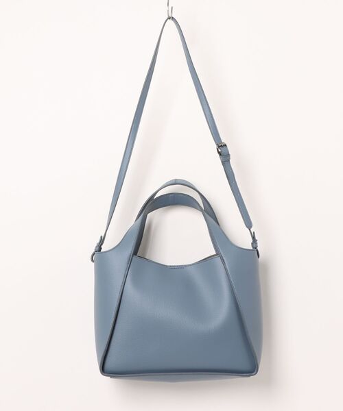 STELLA McCARTNEY(ステラマッカートニー)の「Logo Crossbody Tote Bag / ロゴ クロスボディ トートバッグ(トートバッグ・レディース・ブルーグレー・ONE SIZE)」の2枚目の写真