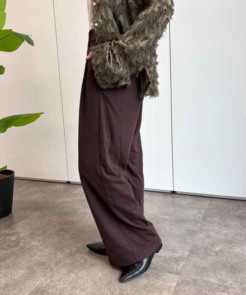 Jena espace merveilleux(ジェナ エスパスメルヴェイユ)の「カットタックパンツ(その他パンツ・レディース・アイボリー/ブラウン・FREE)」の14枚目の写真