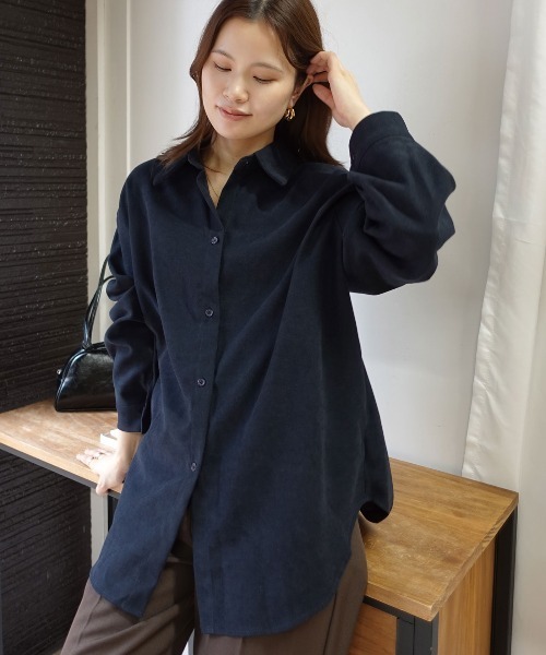 CORNERS(コーナーズ)の「フェイクスエードシャツ(シャツ/ブラウス・レディース・ブラウン/ネイビー/キャメル・M)」の4枚目の写真