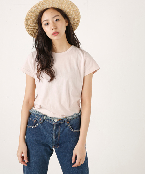 MOUSSY（マウジー）の「TINY T-SHIRT（Tシャツ/カットソー・レディース・ライトピンク/ブラック/ホワイト/ライトグレー/ライトイエロー・FREE）」の5枚目の写真