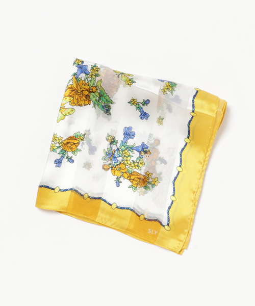 SLY(スライ)の「PERSIA FLOWER SCARF(バンダナ/スカーフ・レディース・イエロー/オレンジ/ベージュ・FREE)」の3枚目の写真