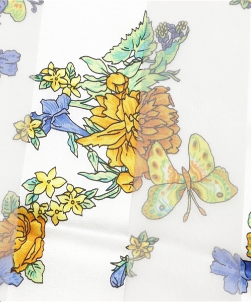 SLY(スライ)の「PERSIA FLOWER SCARF(バンダナ/スカーフ・レディース・イエロー/オレンジ/ベージュ・FREE)」の6枚目の写真