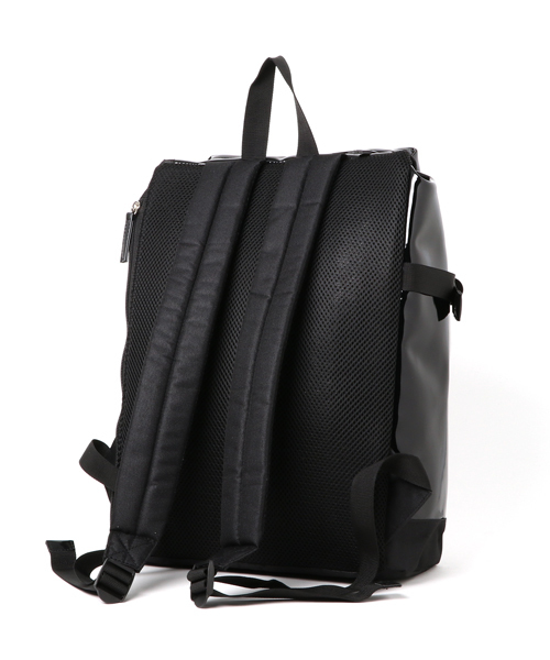 WEGO（ウィゴー）の「WEGO/エナメルリュック（バックパック/リュック・メンズ・ダークグレー/ネイビー/ブラック・FREE）」の4枚目の写真