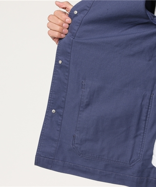 Denime（ドゥニーム）の「ヘリンボーンミリタリージャケット（ミリタリージャケット・メンズ・カーキ/ネイビー・LARGE/MEDIUM/X-LARGE）」の10枚目の写真