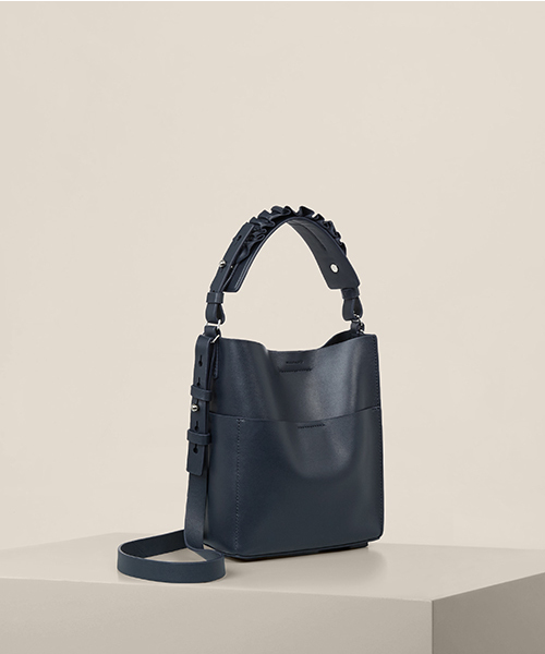 ALLSAINTS(オールセインツ)の「【本日セール終了】MAYA MINI N/S(ショルダーバッグ・レディース・ブラック/キャメル/ブルー・ONE SIZE)」の20枚目の写真