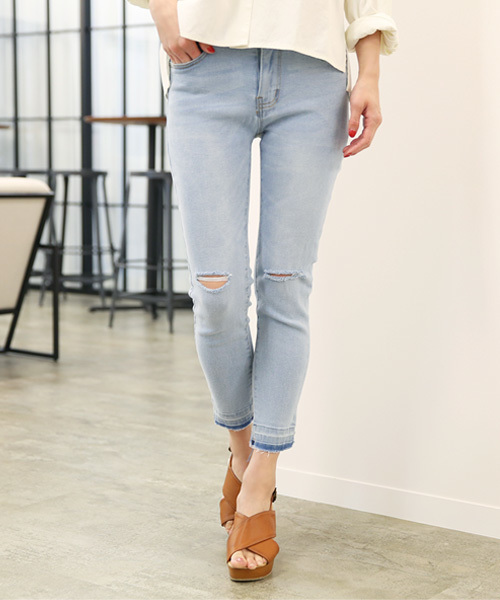 Luz Llena (philter)（ラズレナ　フィルター）の「ひざスリット・ストレッチスキニーデニム（デニムパンツ・レディース・サックスブルー/ブルー・MEDIUM/SMALL）」の3枚目の写真