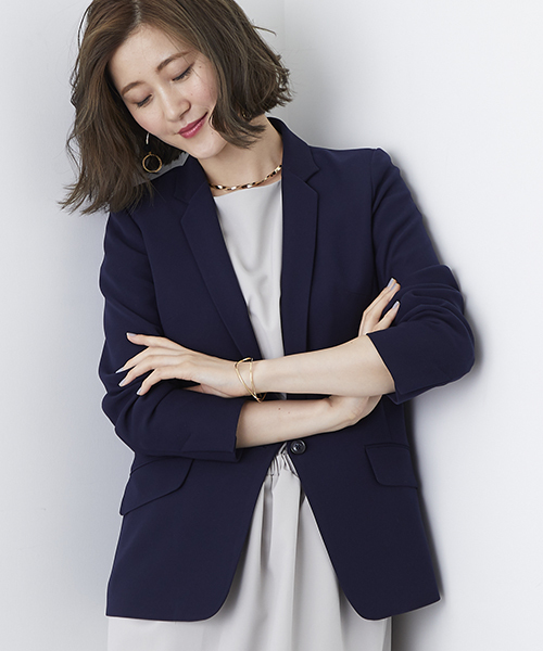 STUDIOUS（ステュディオス）の「ダブルクロススレンダーカラージャケット（テーラードジャケット・レディース・ブラック/ネイビー/グレイッシュベージュ・0/1）」の3枚目の写真