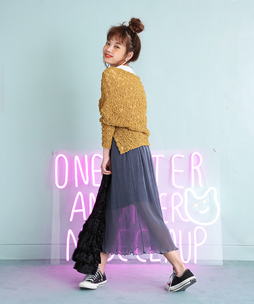 one after another NICE CLAUP（ワンアフターアナザーナイスクラップ）の「きらきらプリーツスカート（スカート・レディース・ベージュ/ブルー系その他/ピンク系その他・FREE）」の8枚目の写真