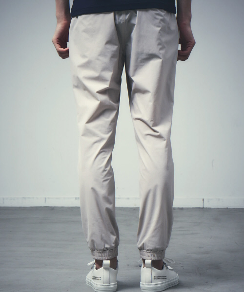 5351 POUR LES HOMMES（ゴーサンゴーイチプールオム）の「2WAYストレッチナイロントラックパンツ（その他パンツ・メンズ・ライトグレー/ブラック/ブルー・44/46/48）」の14枚目の写真