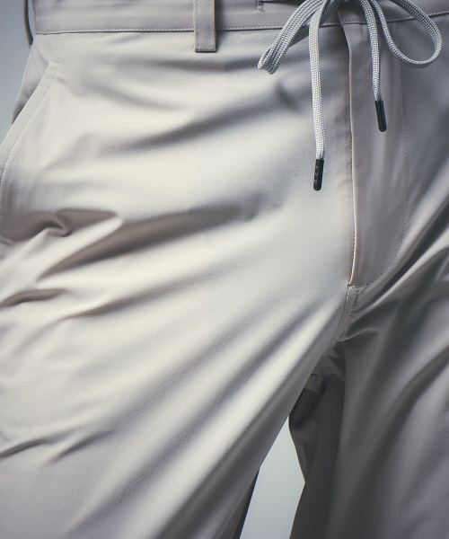 5351 POUR LES HOMMES（ゴーサンゴーイチプールオム）の「2WAYストレッチナイロントラックパンツ（その他パンツ・メンズ・ライトグレー/ブラック/ブルー・44/46/48）」の18枚目の写真